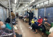 KAI Commuter Tingkatkan Kapasitas Pengguna KRL KAI Commuter