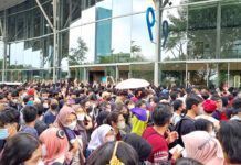 Pengunjung Antre 4 Jam, Comifuro 15: Kami Minta Maaf comifuro 15