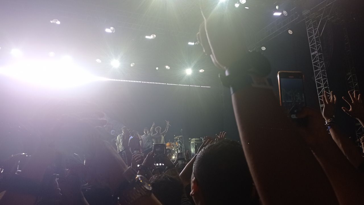 konser asian kung-fu generation