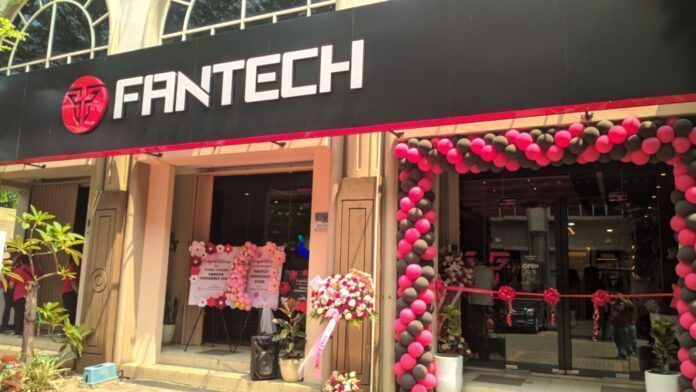 FantechCengkareng_banner fantech experience store