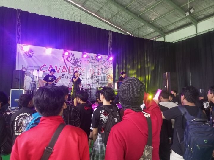 Penampilan Band di event Ckai