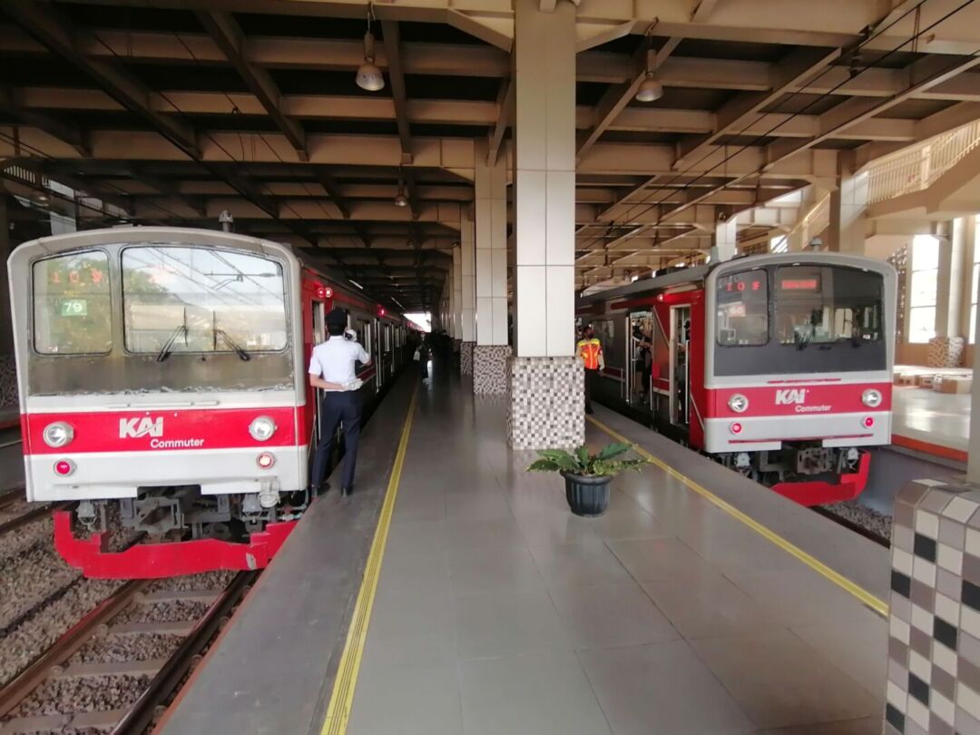 KAI Commuter Memilih CRRC Sifang Sebagai Pemasok KRL Baru KAI Commuter