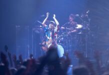 Gitaris Akira Kuwahara Keluar dari RADWIMPS Akira Kuwahara Tinggalkan RADWIMPS