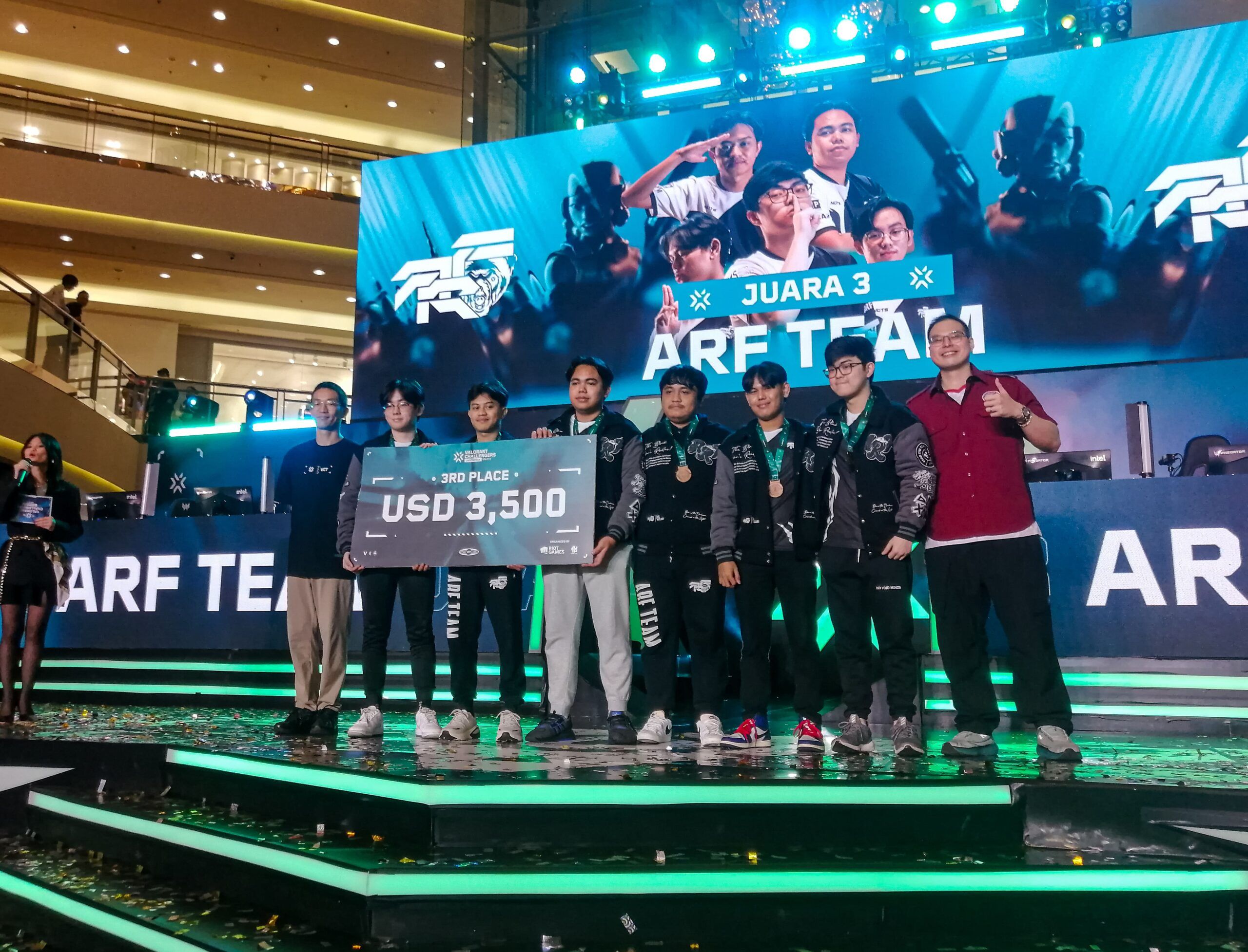 Juara 3 ARF Team