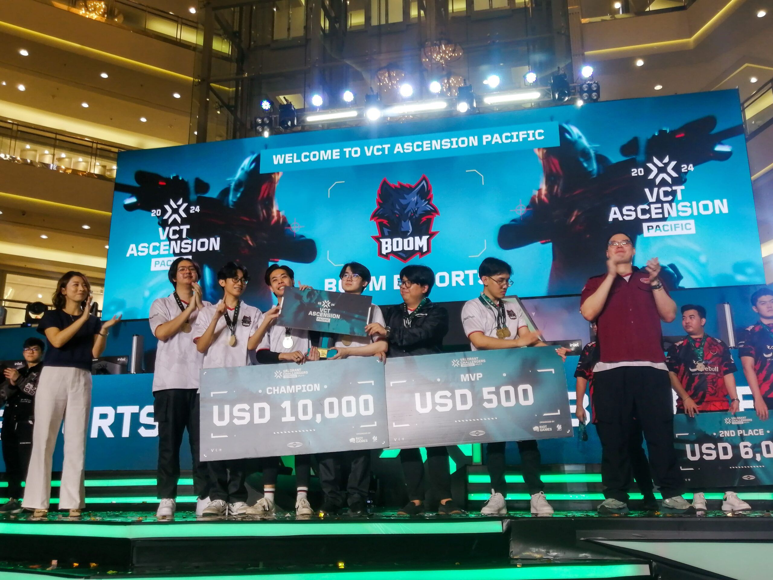 Juara 1 Boom Esports