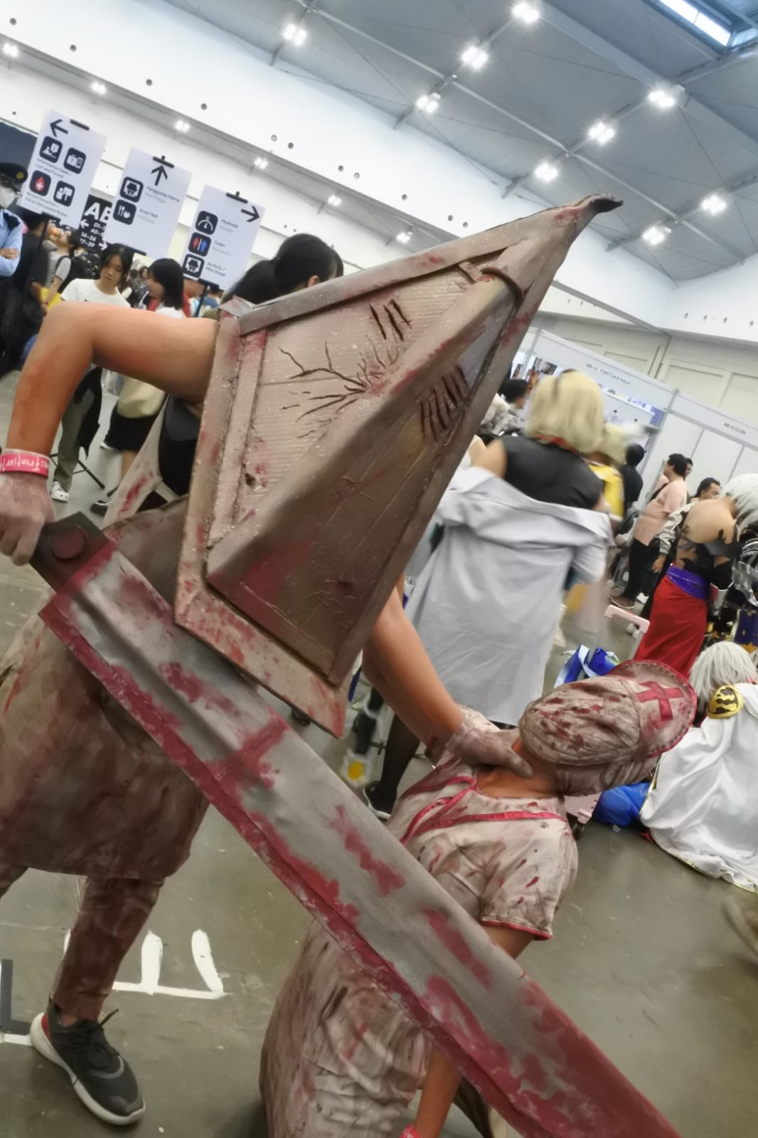 Beberapa cosplayer menarik di cf 19