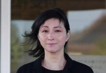 Ryoko Hirosue Resmi Dibebaskan Polisi Ryoko Hirosue dibebaskan