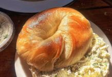 Roti Bagel Korea Selatan Tengah Populer di Jepang bagel activity