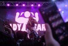 Ladybeard Sapa Fans-nya di ChibiCon Surabaya: “Aku Tresno Sampeyan!” Konser Ladybeard di Chibicon 7 Surabaya