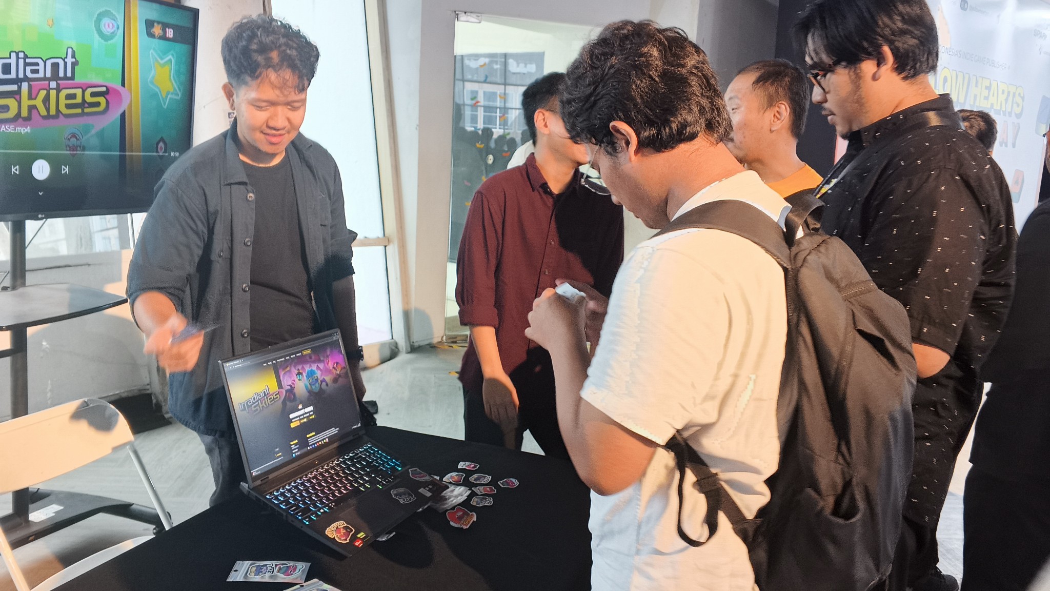 Foto Developer Networking di Yellow Hearts Launch Day