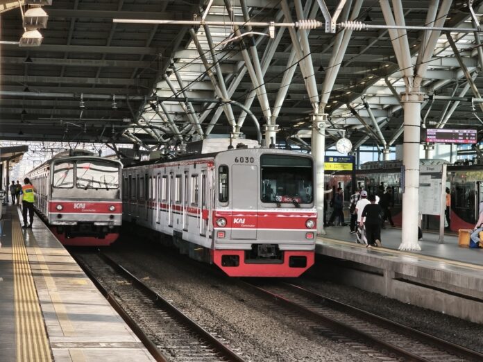tm 6030 stasiun bekasi